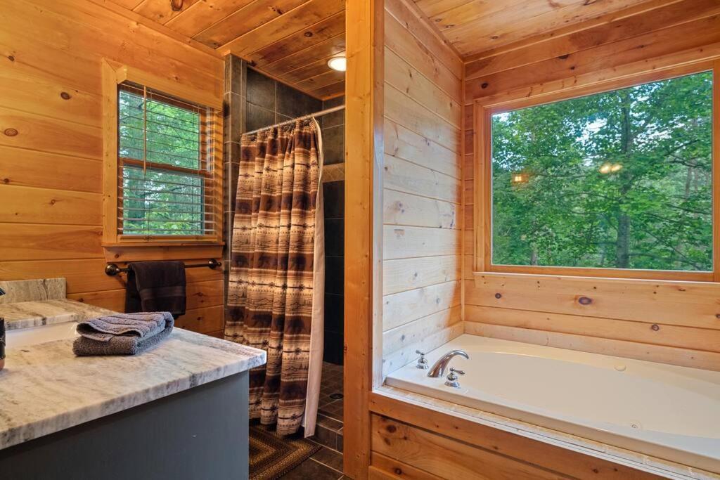 Lakeside Retreat Hot Tub Fishing Hiking Ellijay Dış mekan fotoğraf