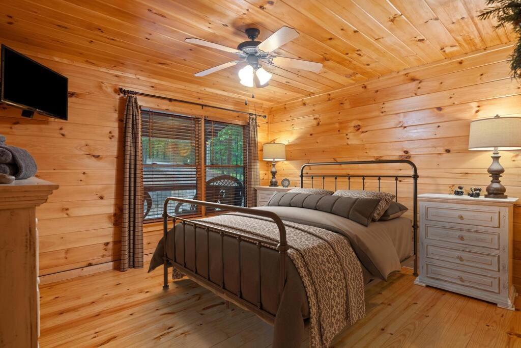 Lakeside Retreat Hot Tub Fishing Hiking Ellijay Dış mekan fotoğraf