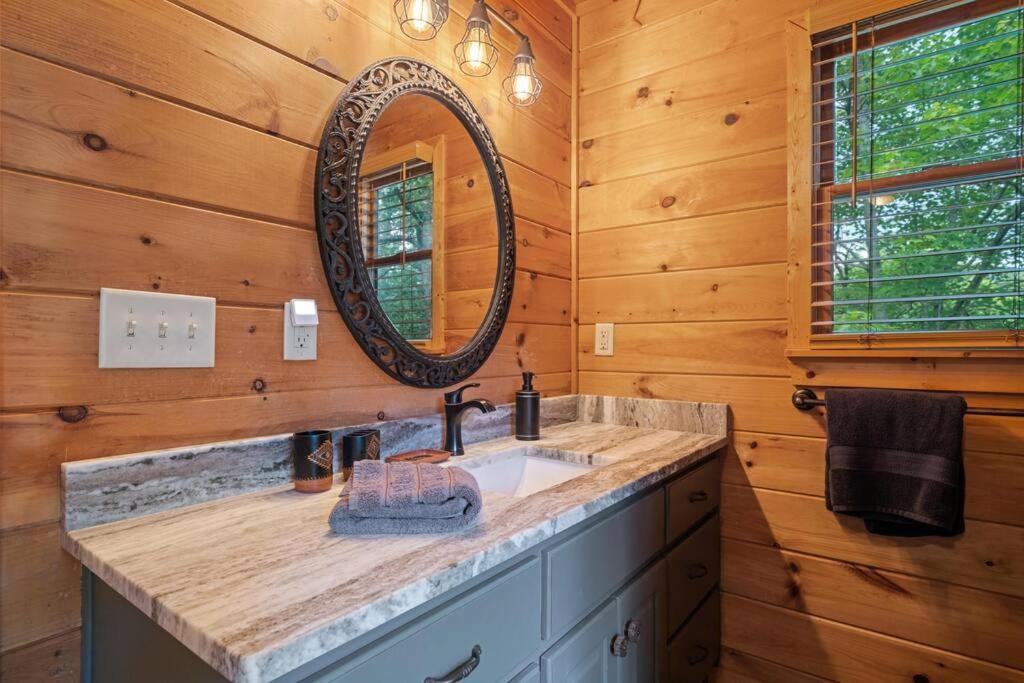 Lakeside Retreat Hot Tub Fishing Hiking Ellijay Dış mekan fotoğraf