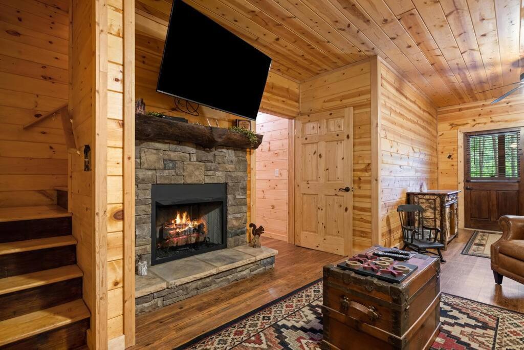 Lakeside Retreat Hot Tub Fishing Hiking Ellijay Dış mekan fotoğraf