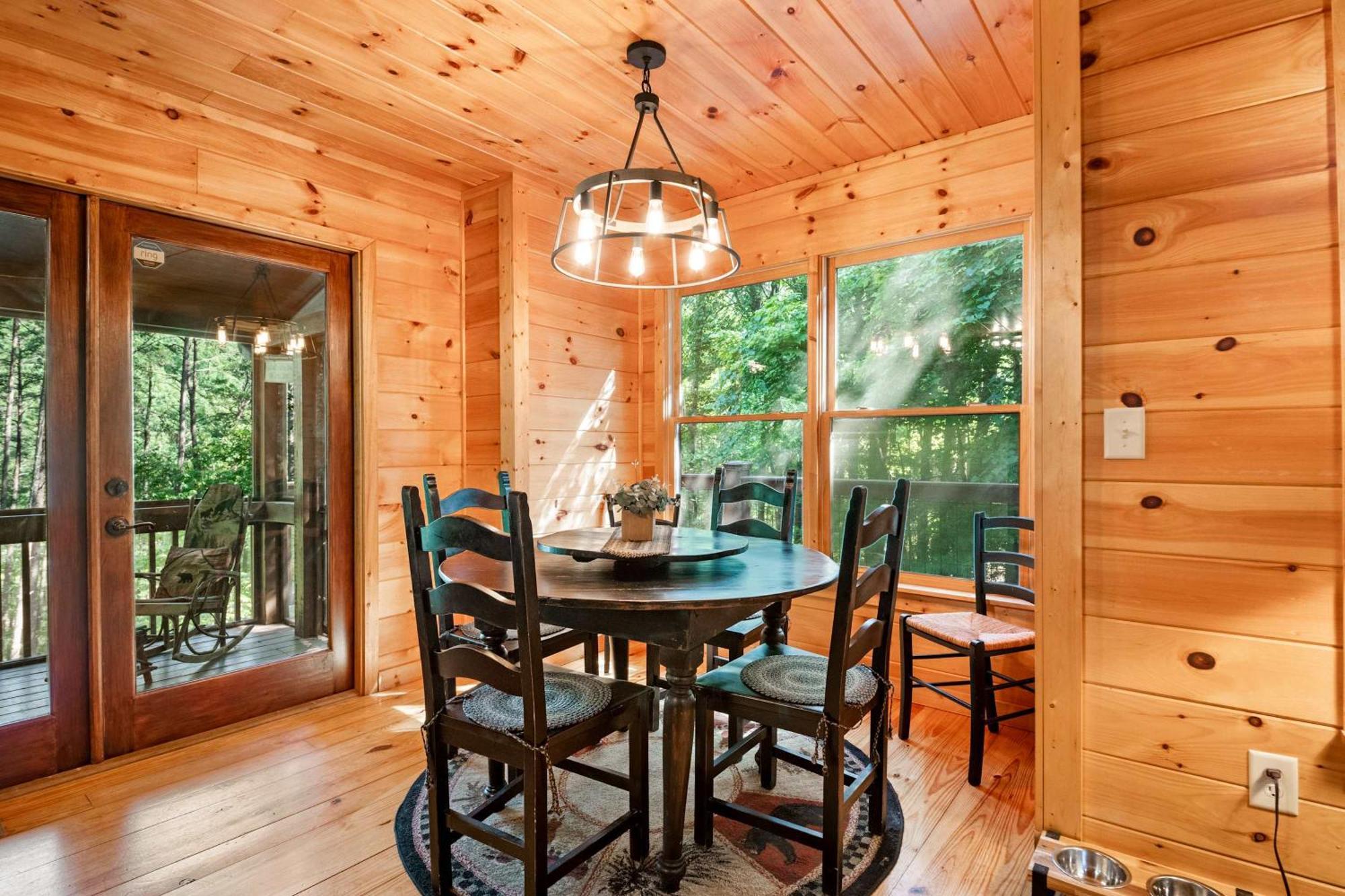 Lakeside Retreat Hot Tub Fishing Hiking Ellijay Dış mekan fotoğraf